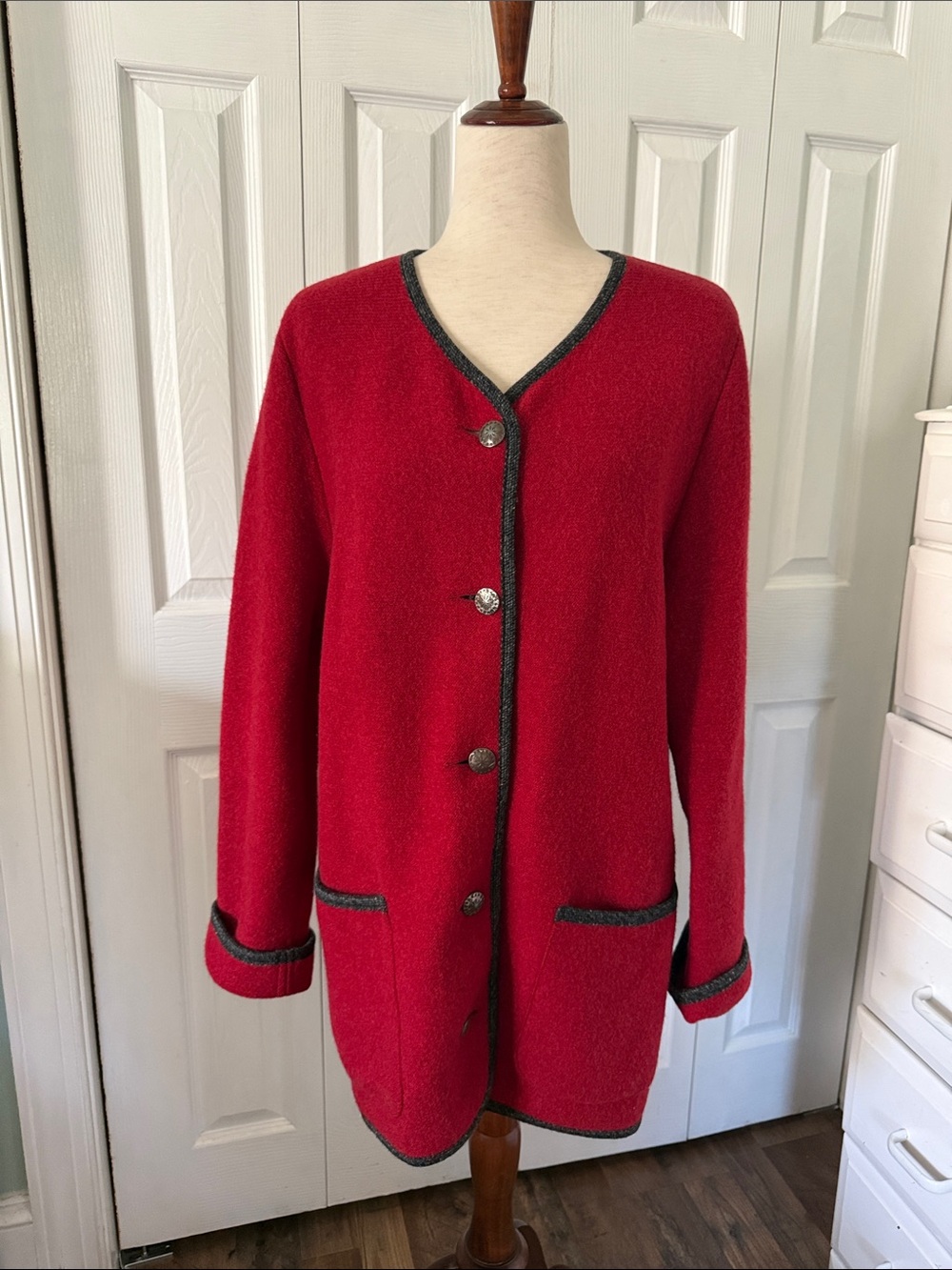 Vintage L.L. Bean Red Wool Longline Cardigan with Grey Trim Sz L